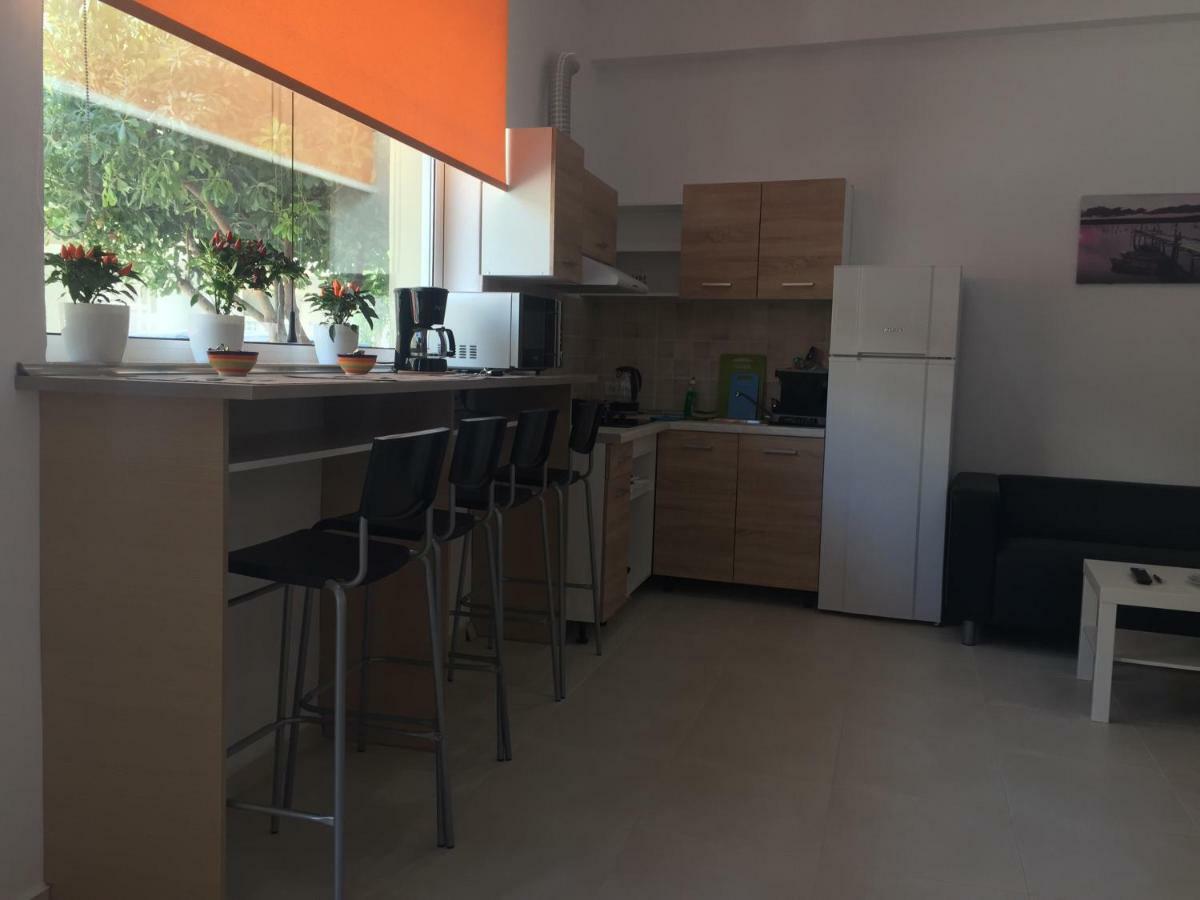 Sisifou Apartment Corinto Esterno foto